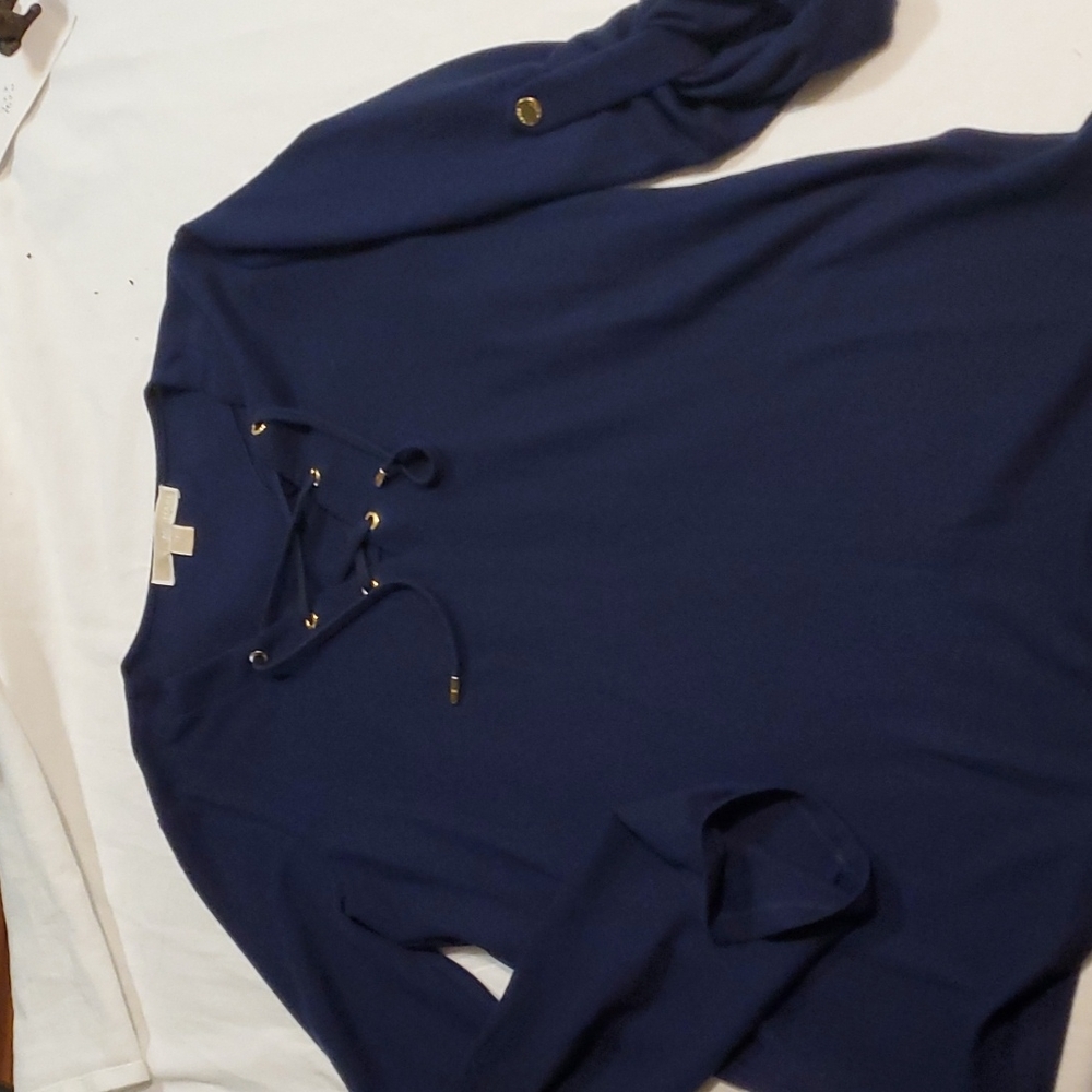 Blouse‎